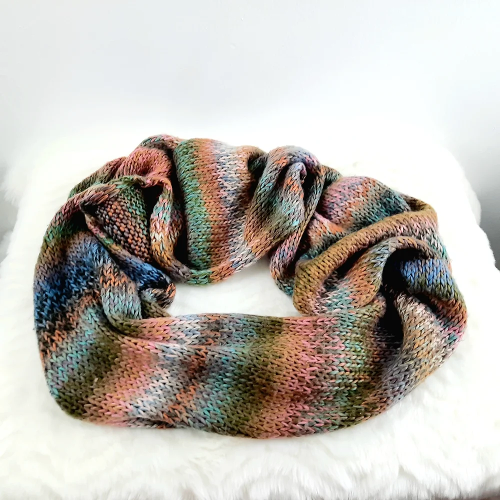 Multicolor Knit Scarf - Picture 6 of 6